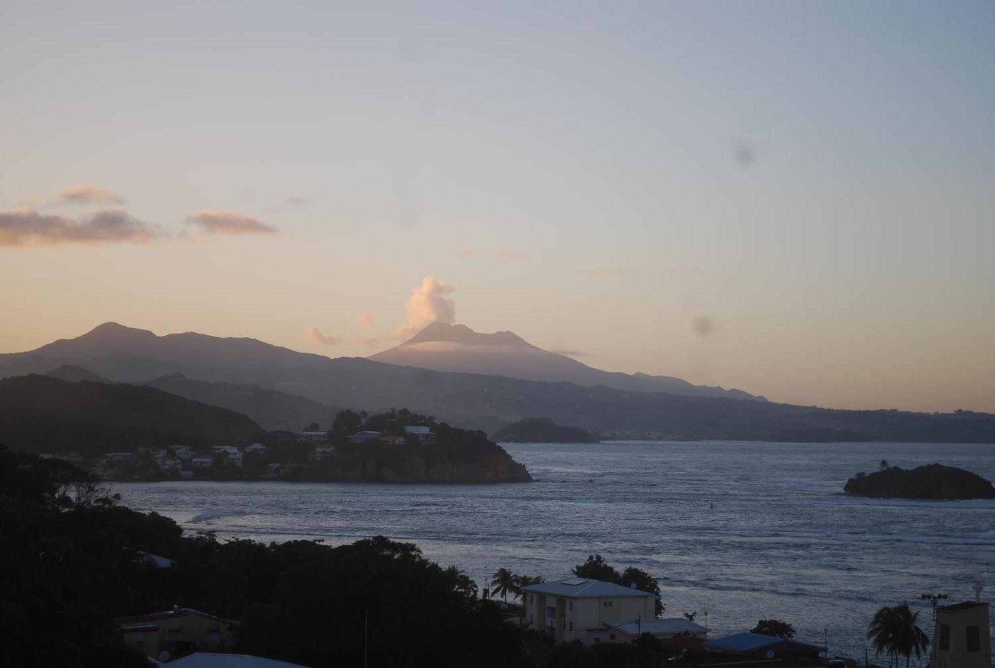 Appartement De La Baie, Vue Magnifique, Tartane ลา ทรินิเต ภายนอก รูปภาพ